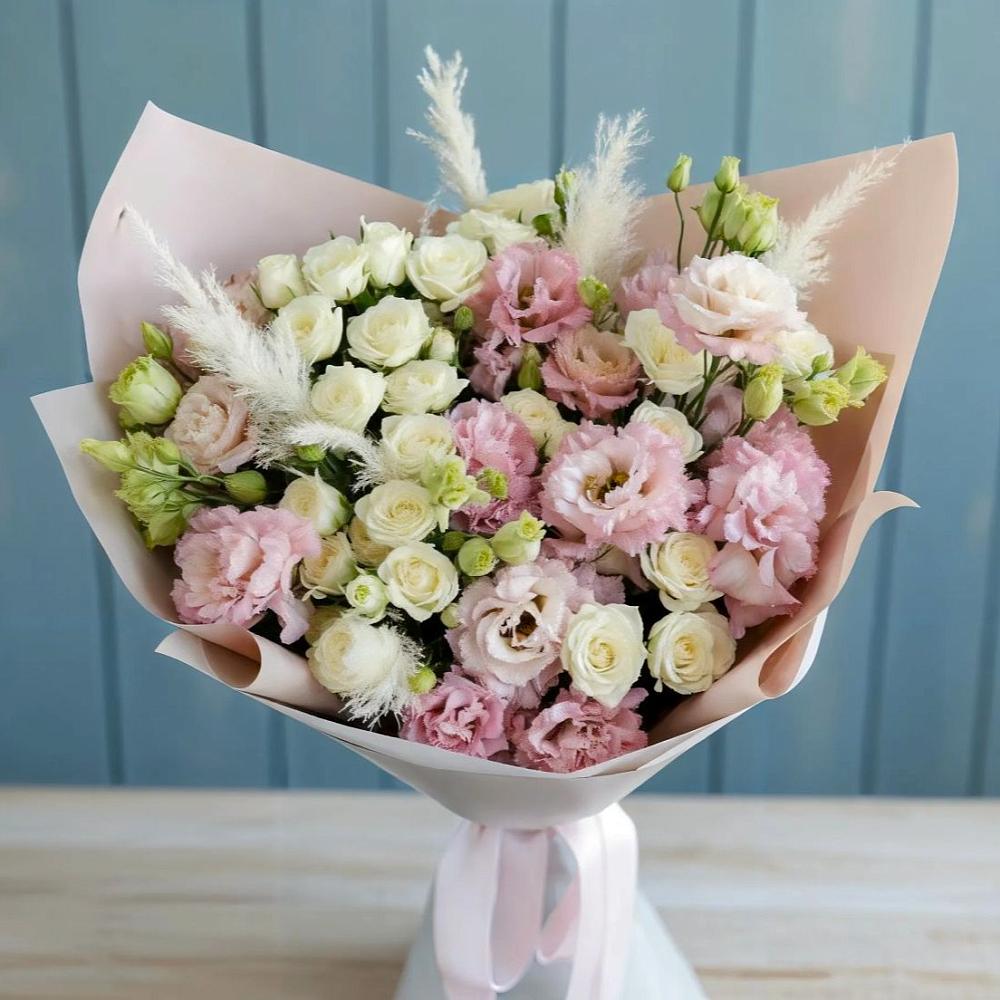 Букет цветов из: Альстромерии и Розы в Чистополе