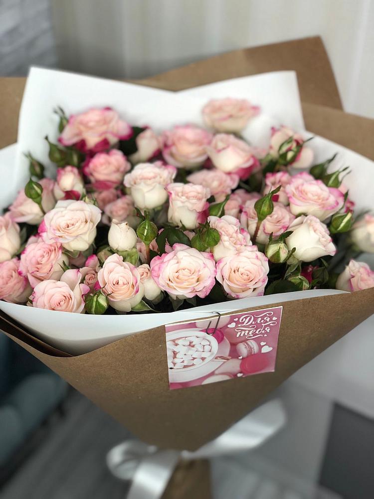 Букет цветов из: Розы в Чистополе