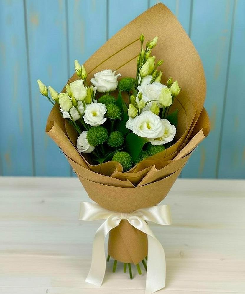 Букет цветов из: Хризантемы и Лизиантусы в Чистополе