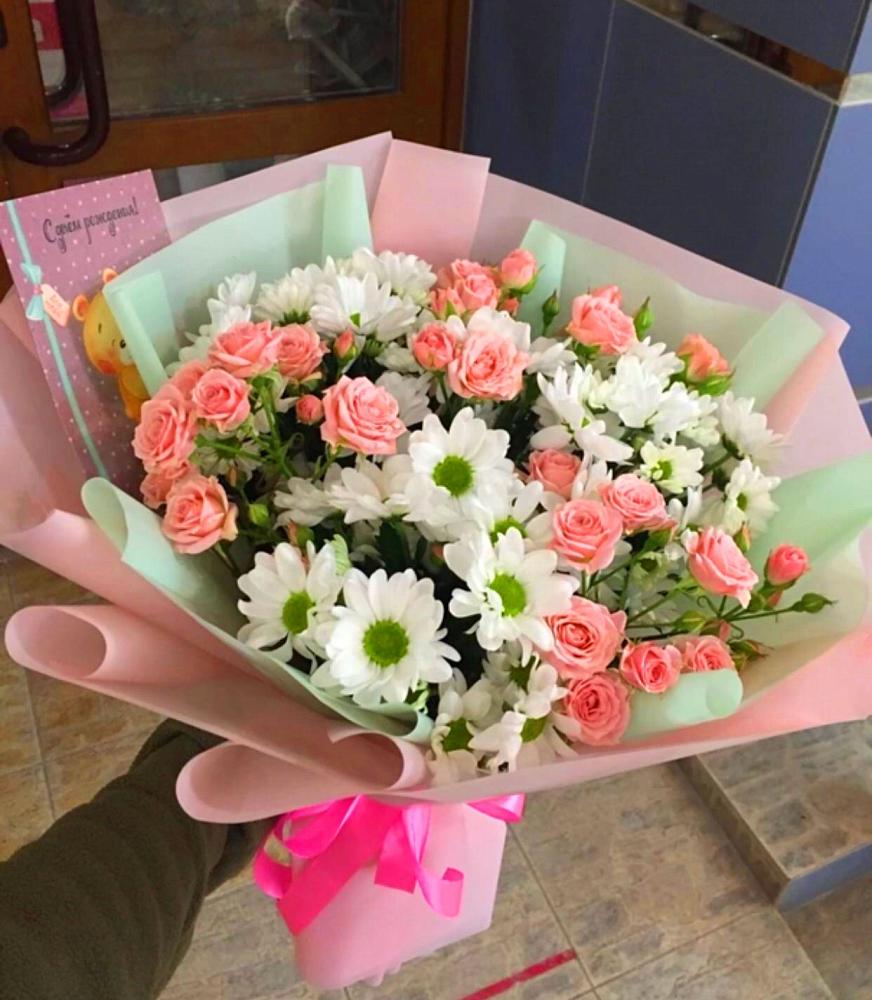 Букет цветов из: Розы и Хризантемы в Чистополе