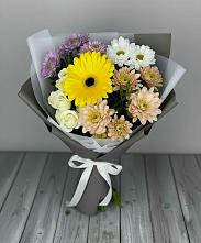 Букет цветов из:  Розы, Герберы и Хризантемы в Чистополе