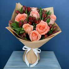 Букет цветов из:  Розы и Альстромерии #REPLACE_PRED# Чистополе