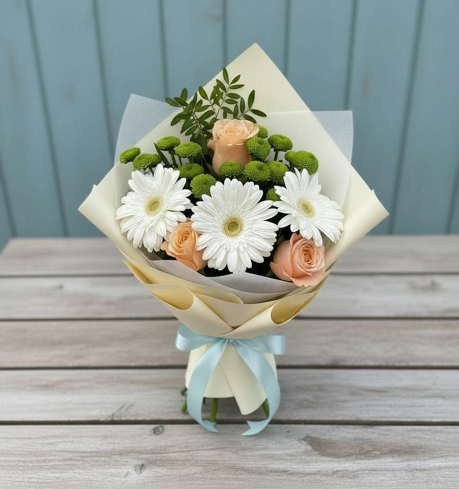 Букет цветов из: Герберы, Розы и Хризантемы в Чистополе