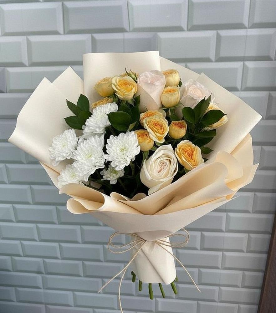 Букет цветов из: Розы и Хризантемы в Чистополе