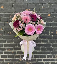 Букет цветов из:  Герберы и Хризантемы в Чистополе