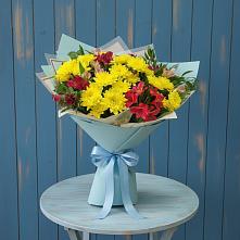 Букет цветов из:  Альстромерии и Хризантемы в Чистополе