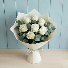 Букет Белые розы в Эвкалипте в Чистополе
