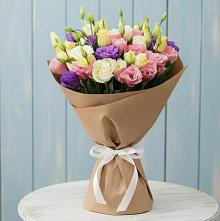 Букет цветов из:  Лизиантусы в Чистополе