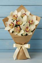 Букет цветов из:  Орхидеи и Розы в Чистополе